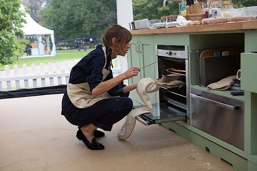 Neff slide and hide oven as seen on bake off